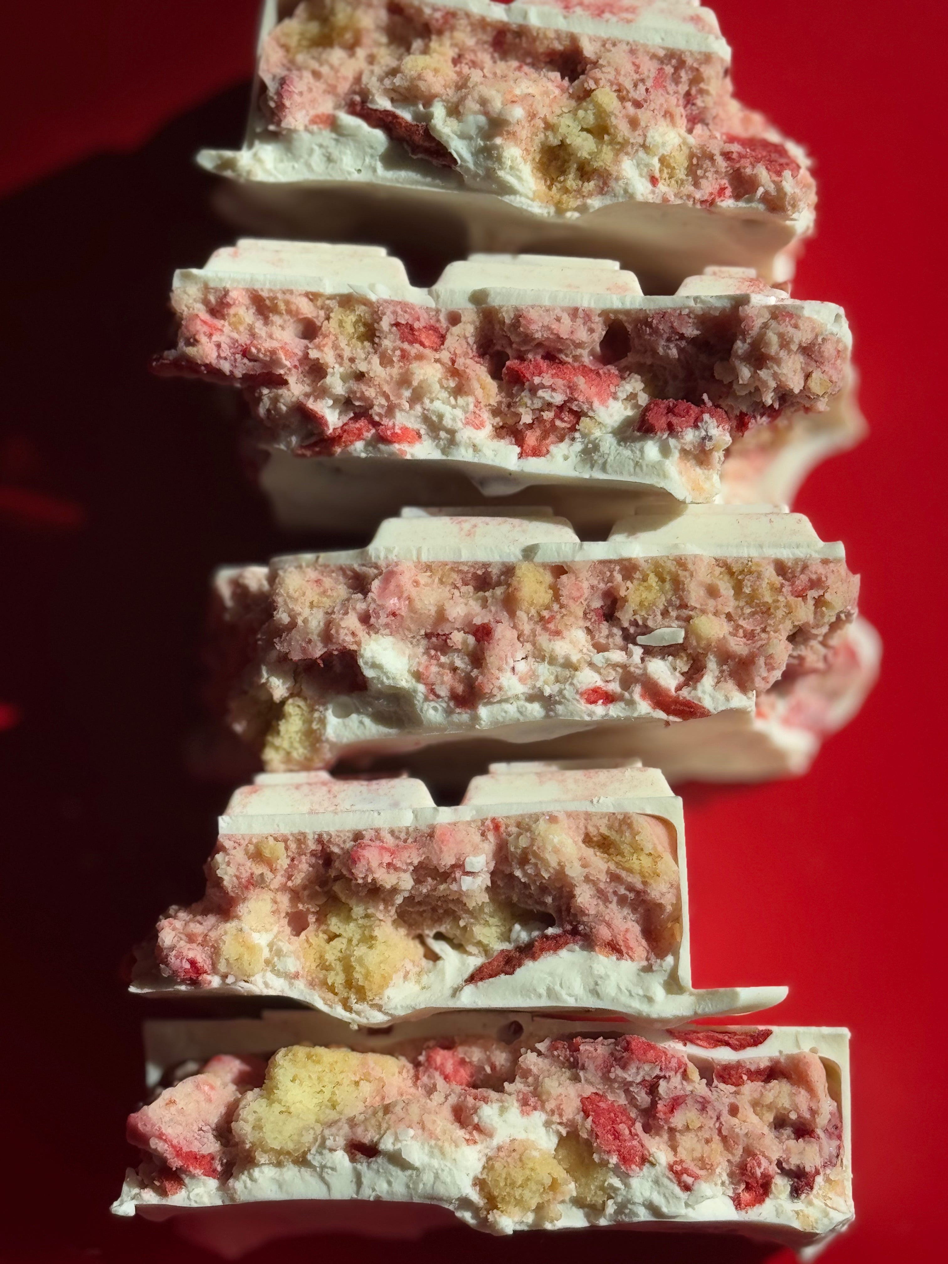 Strawberry Crush - Strawberry Shortcake Stuffed Chocolate Bar Kit