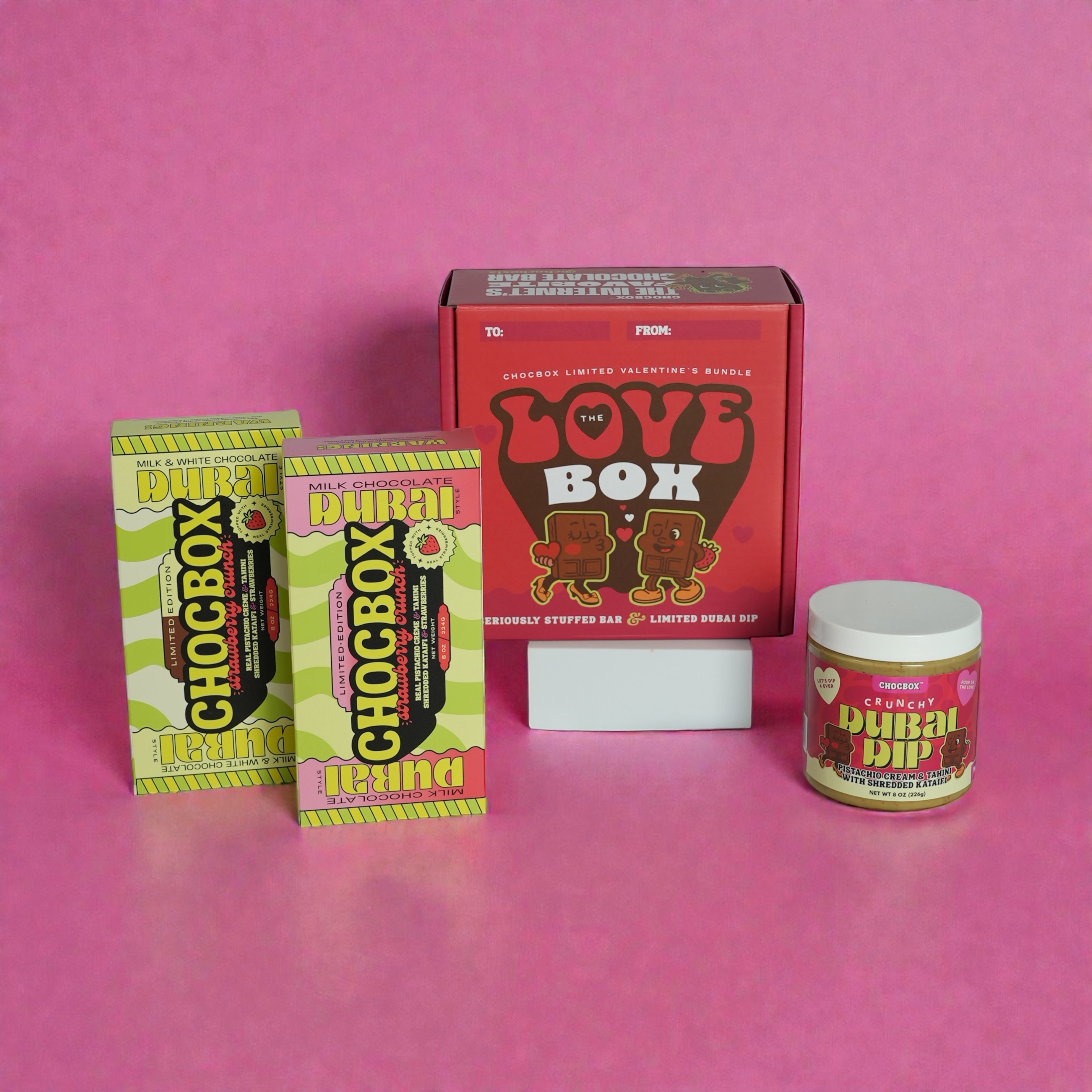 Chocbox Strawberry Crunch bar and Love Box bundle with Dubai Dip, view 12