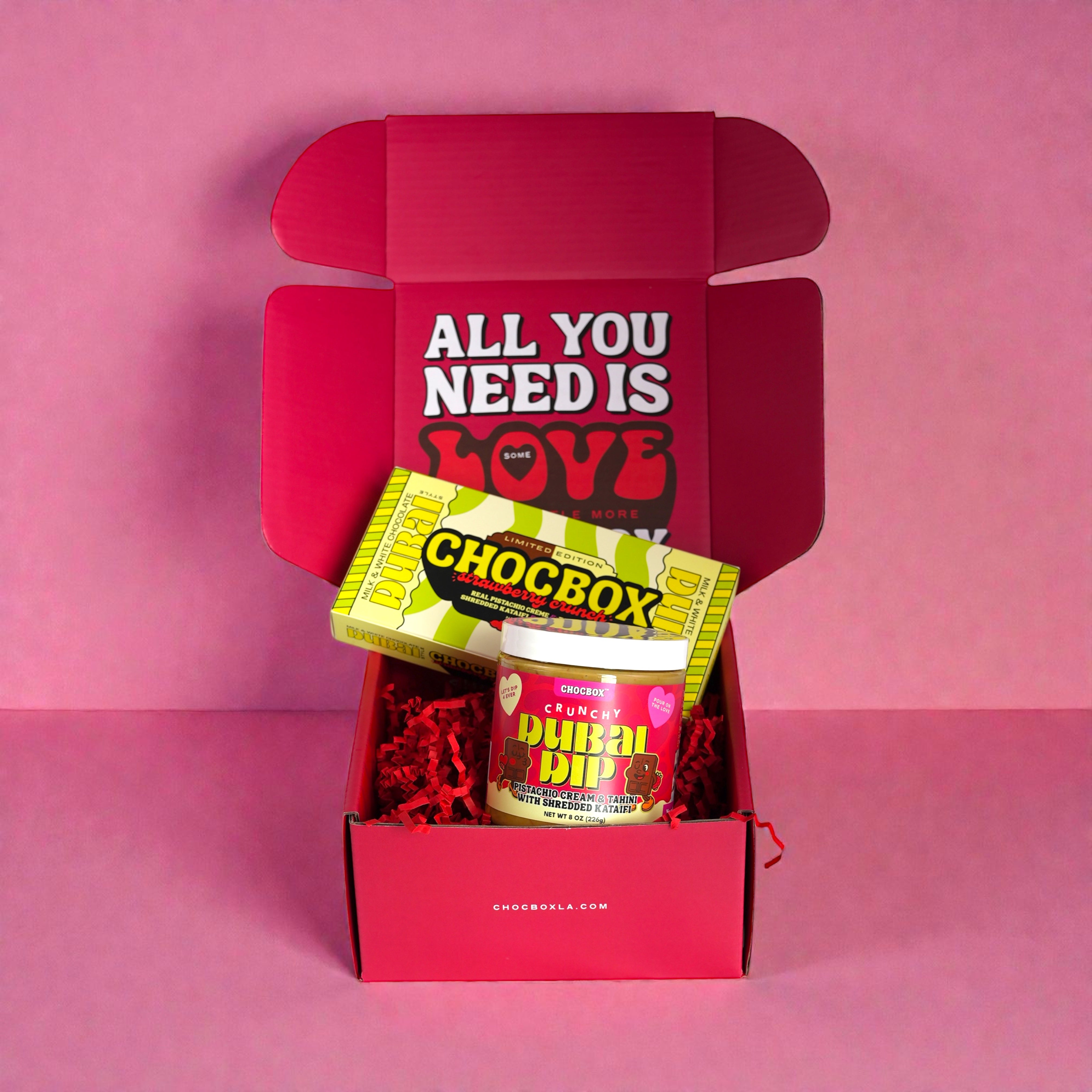 Chocbox Strawberry Crunch bar and Love Box bundle with Dubai Dip, view 16